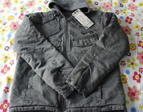 免稅店精選 Roem工廠上衣、東大門(mén)女裝、童裝八折團(tuán)及鞋帽熱購(gòu)，匯率優(yōu)惠0.0062